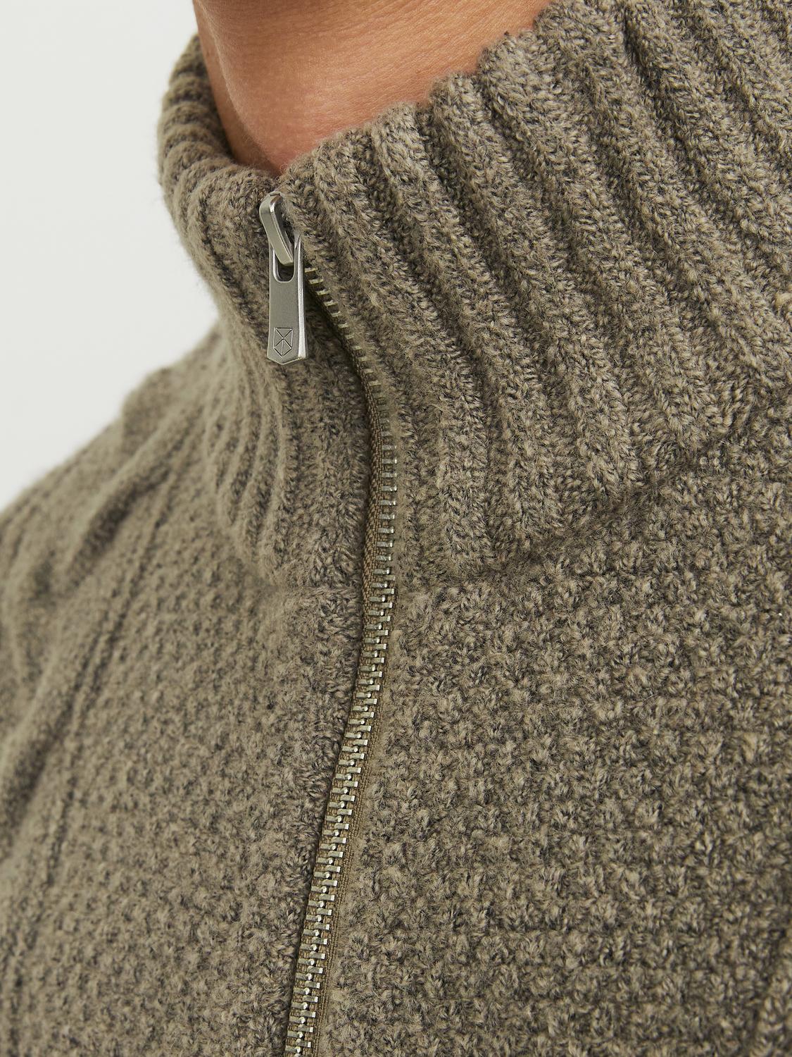 JPRBLAJAKE megztinis